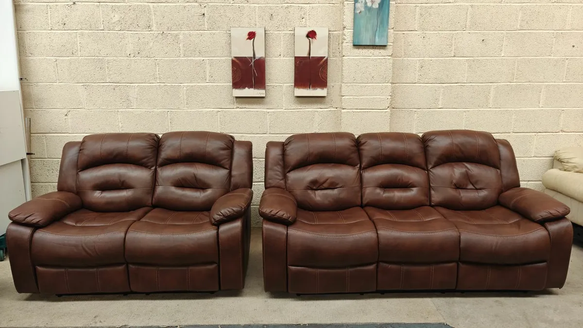 3+2 Brown Leather Recliner Suite - Image 4