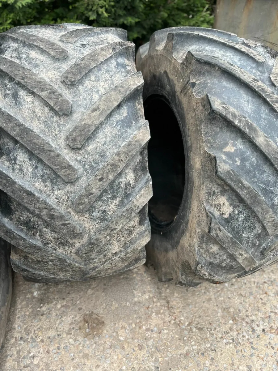 Tractor & Loader Tyres - Image 2