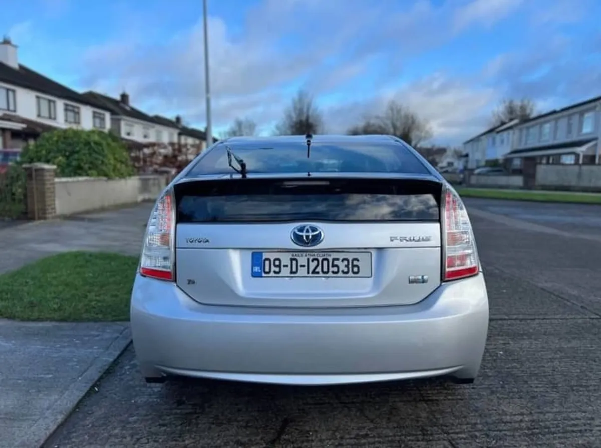 Toyota Pruis Hybrid  NCT/TAX Urgent sale 5400 - Image 4