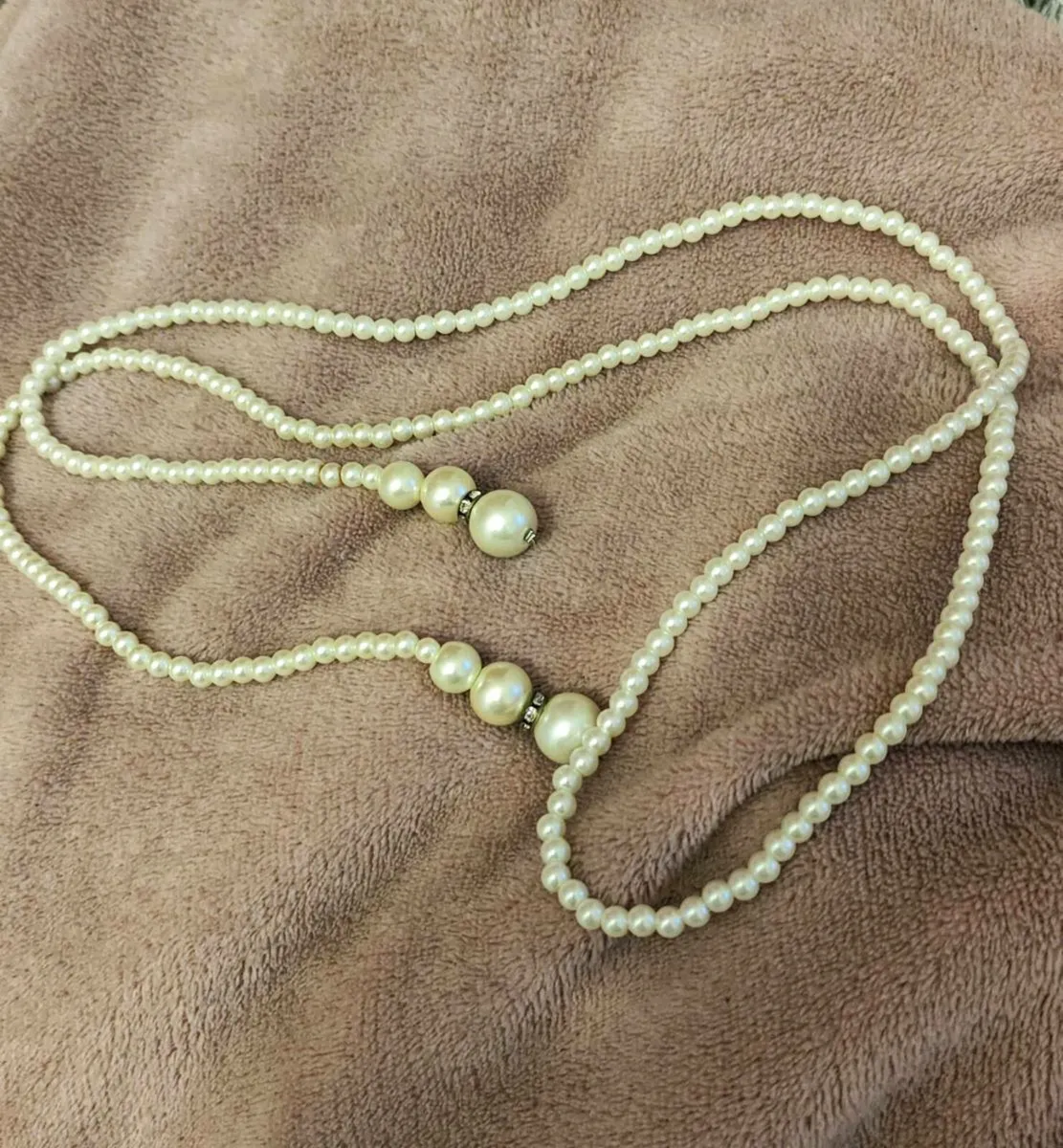 Elegant Pearl Beaded Necklace – Vintage Style - Image 2