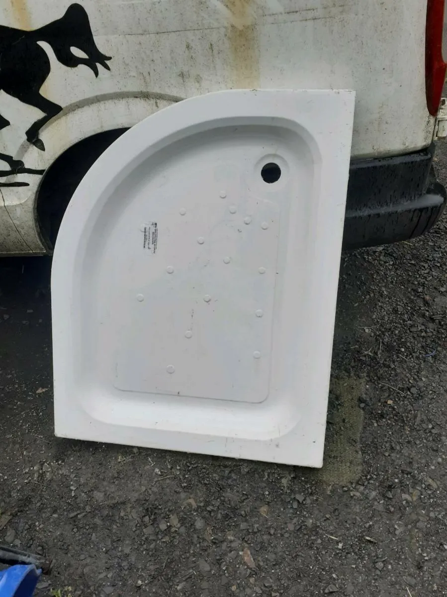 Shower tray