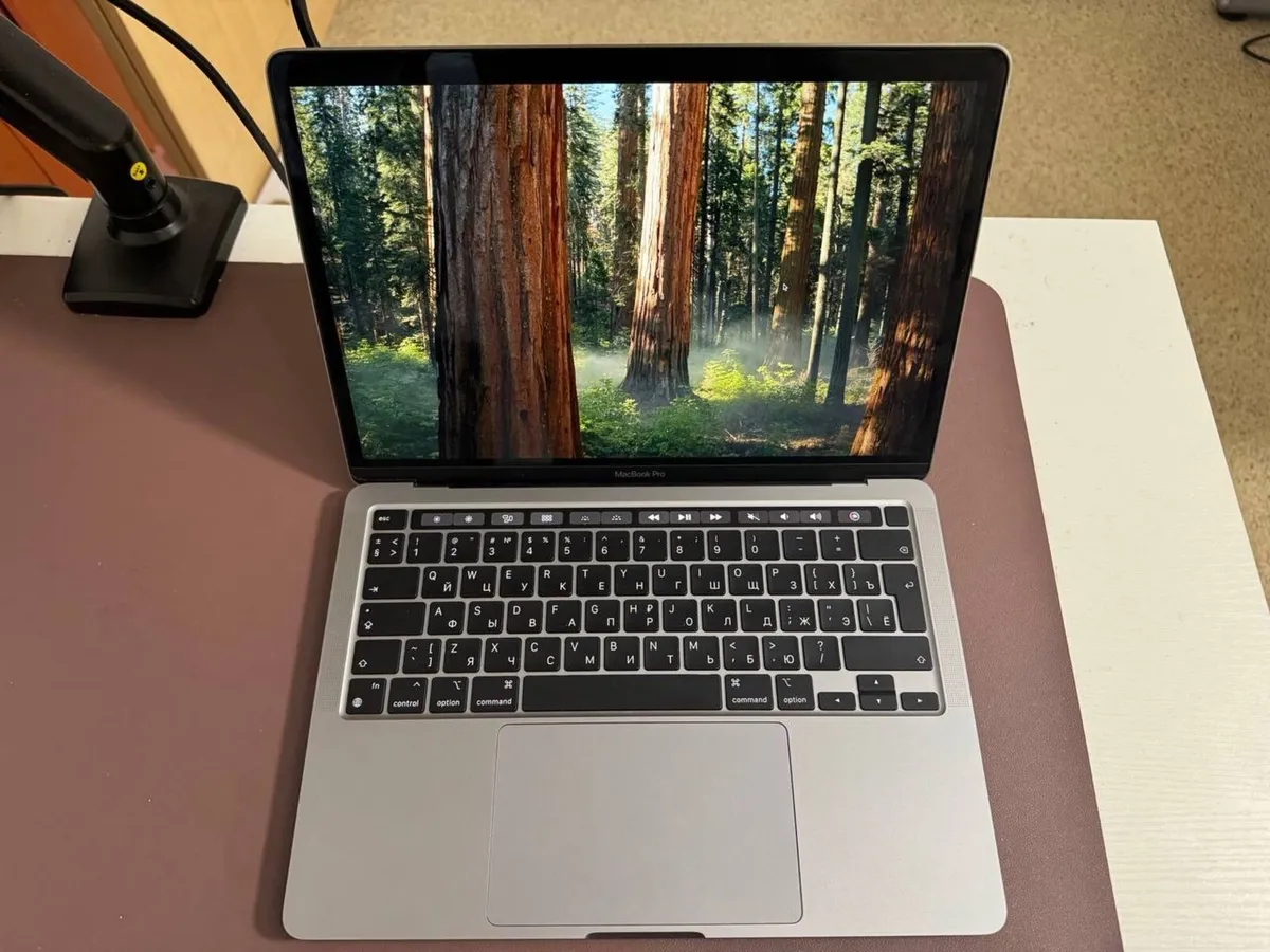 MacBook Pro 13 inch M1 2020 excellent condition - Image 1