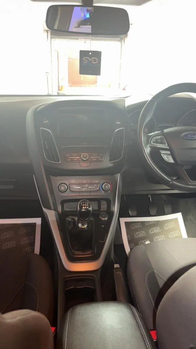 Ford focus - Image 4