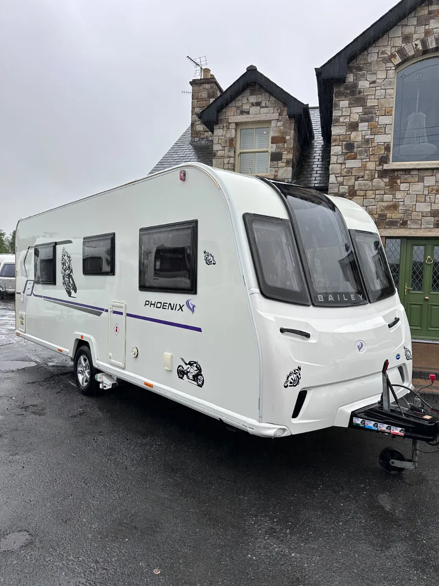 ✨STUNNING 2020 BAILEY PHOENIX 4 BERTH FIXED BED✨ - Image 1
