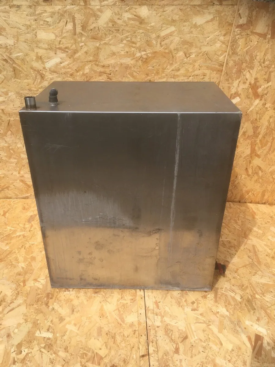 Stainless steel tank - Image 1