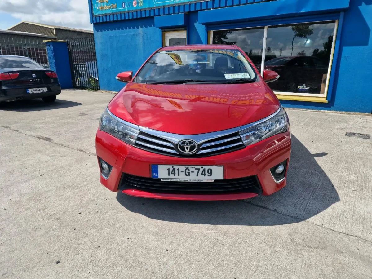 Toyota corolla - Image 3