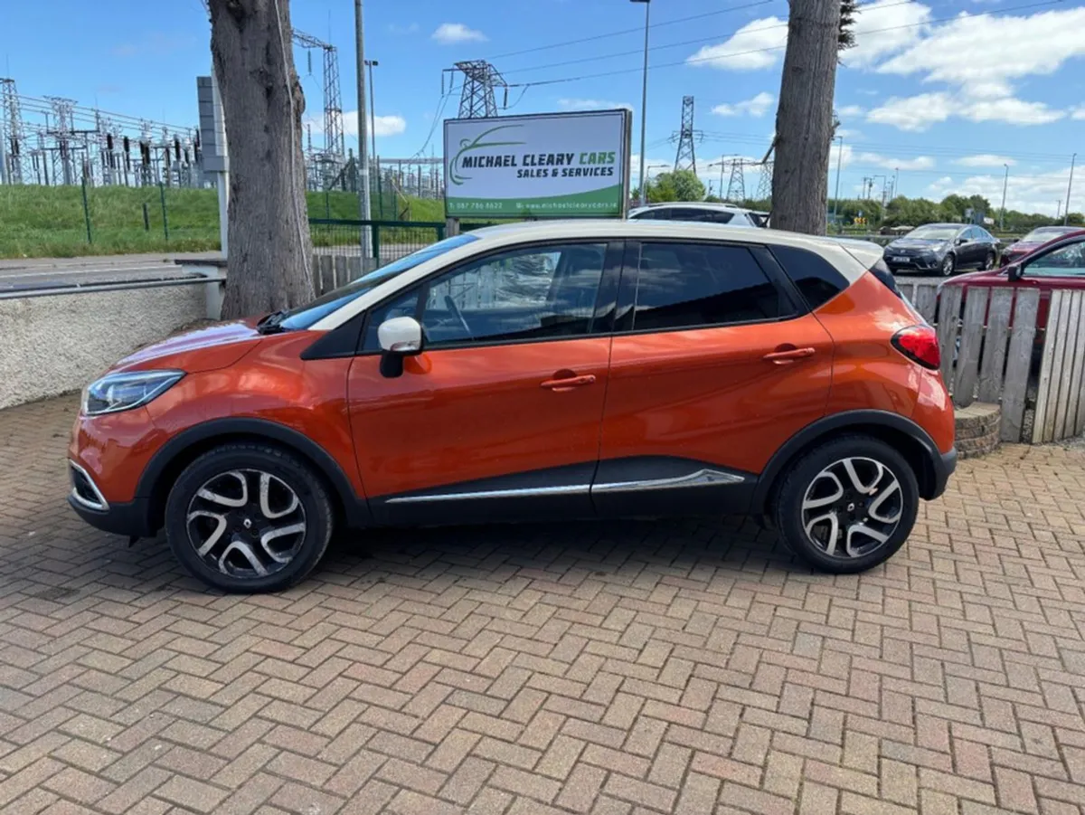 Renault Captur Intense 1.5 DCI 90 4DR - Image 2