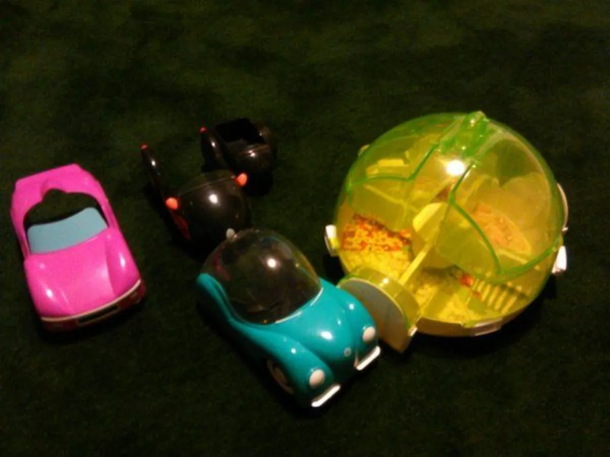 Zhu Zhu Pets a.k.a. Go Go Hamsters cars - Image 1
