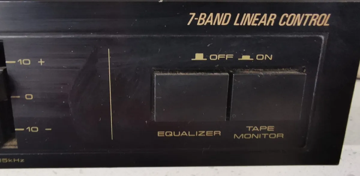 Pioneer Graphic Equaliser - Image 4