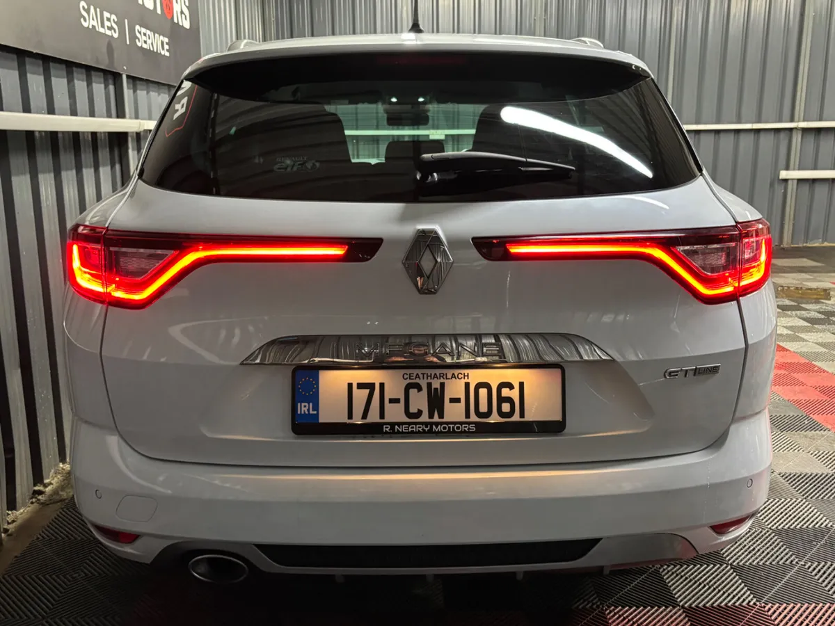 2017 Renault Megane 1.5 GT-Line Manual Estate - Image 2