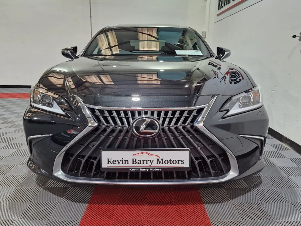 Lexus ES 300h 2.5 Hybrid Premium Edition Automati - Image 3