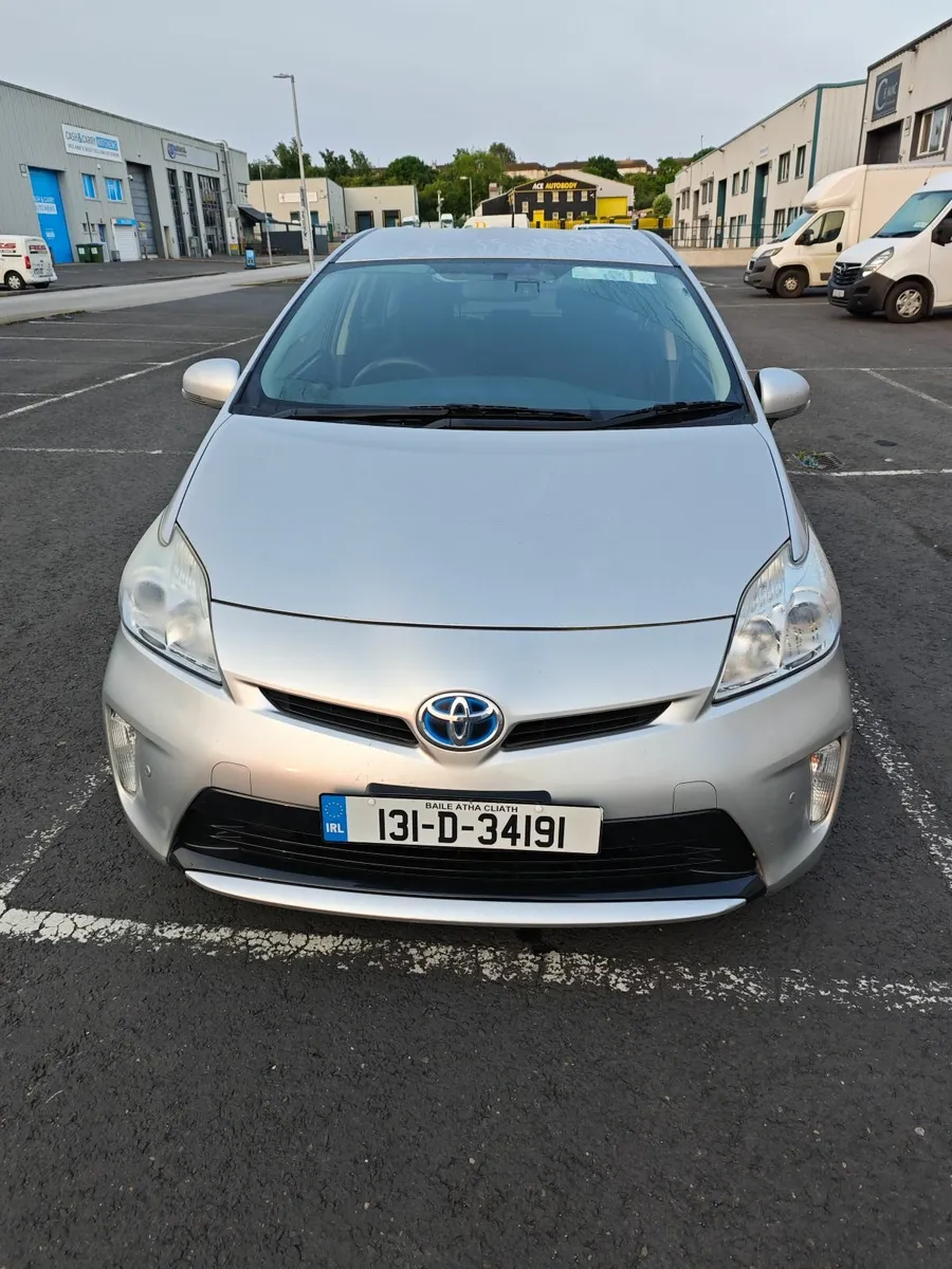 Toyota Prius 2013 - Image 1