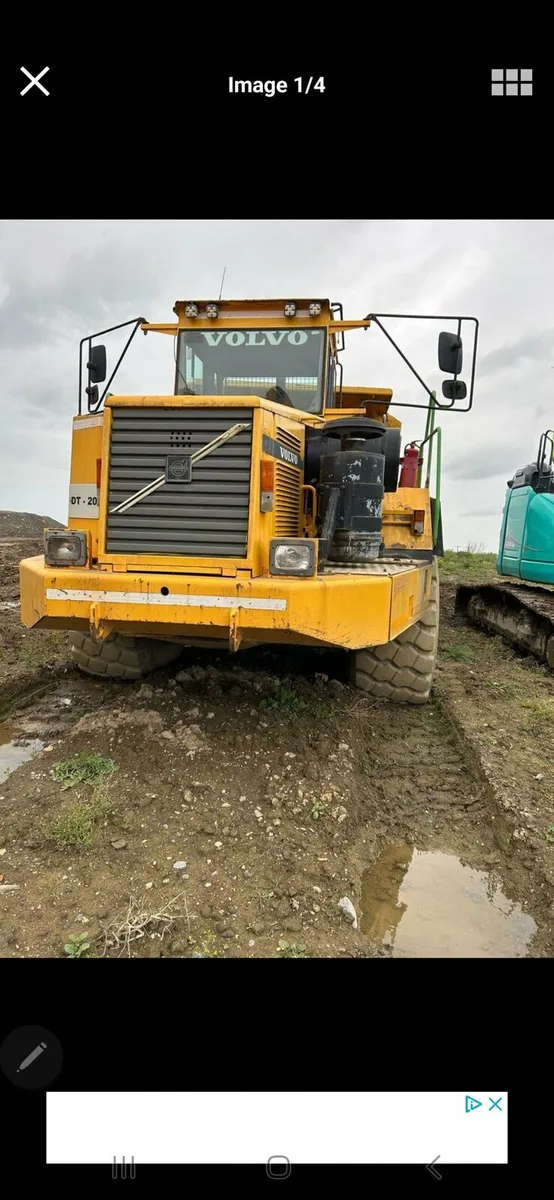 Volvo dump truck - Image 1