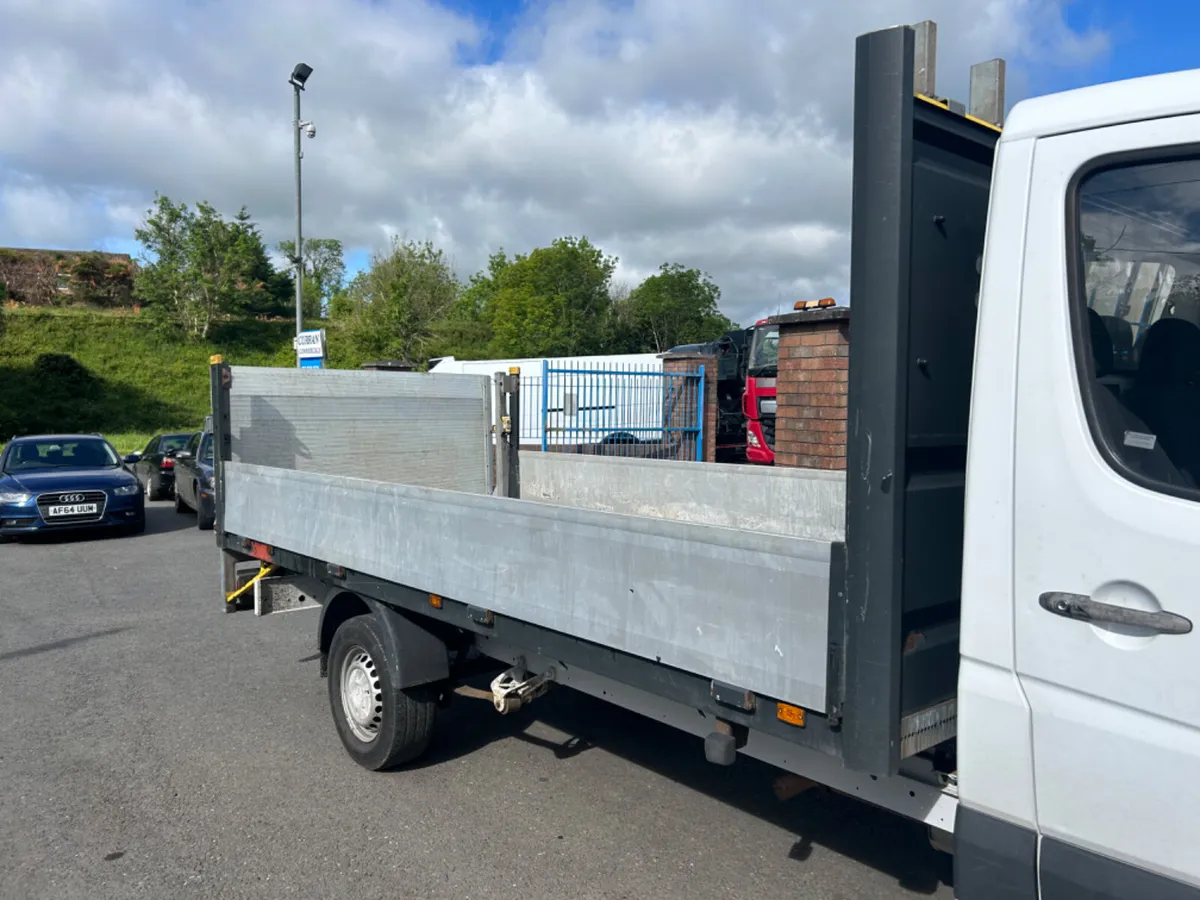 2016 14ft dropside flat body with tail lift - Image 3