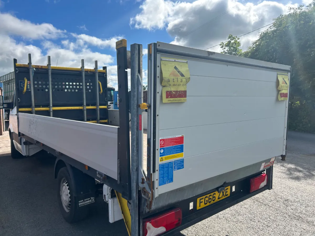 2016 14ft dropside flat body with tail lift - Image 2