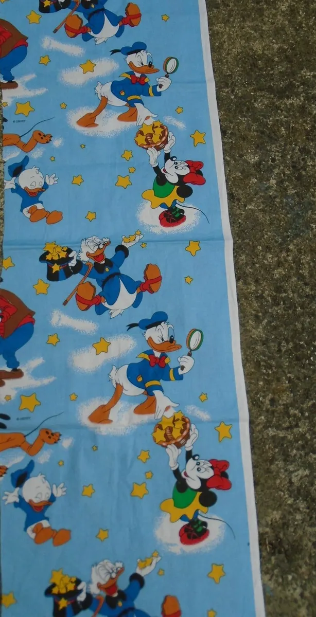 Fabric remnant,Craft supplies,Sewing - Image 1