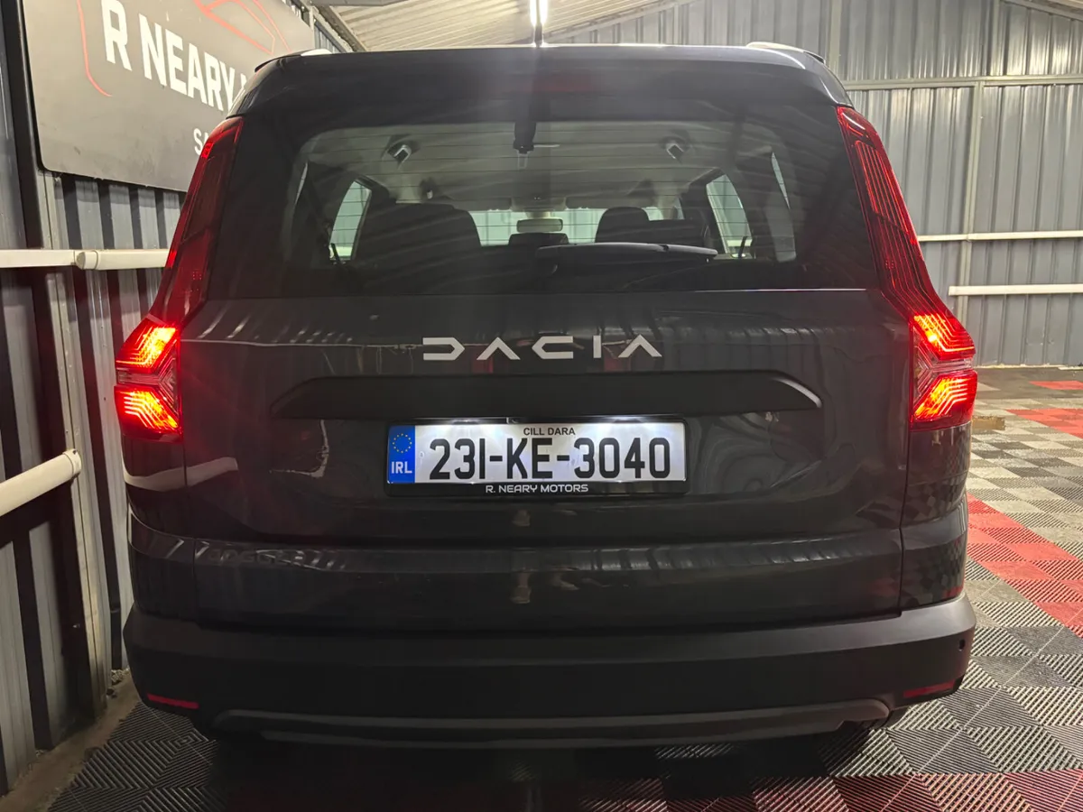 2023 Dacia Jogger 7 Seat 1.0 Manual - Image 2