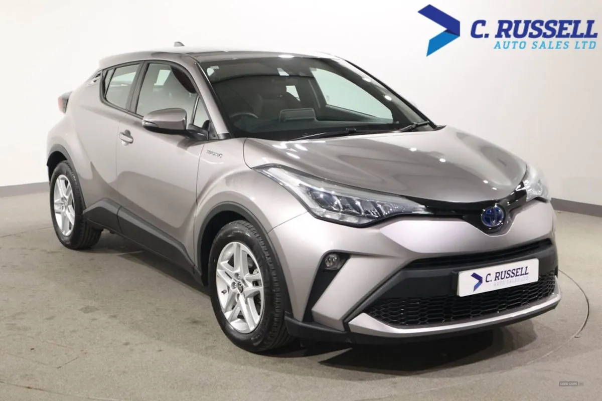Toyota C-HR Hatchback - Image 3