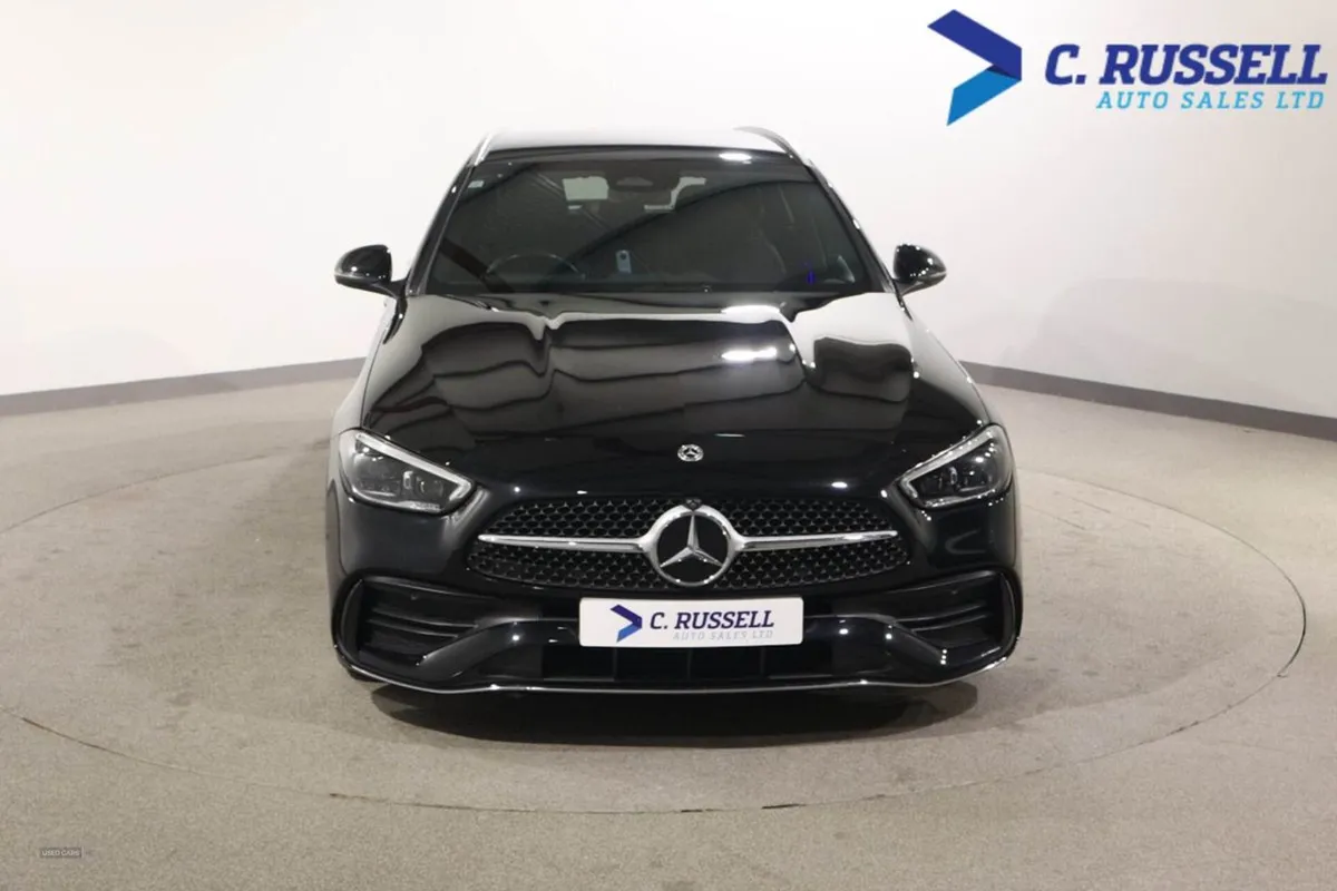 Mercedes-Benz C-Class Estate - Image 2