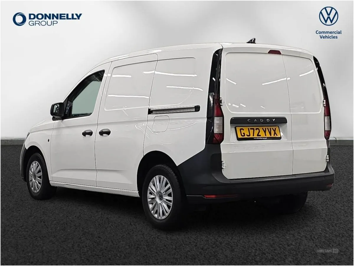 Volkswagen Caddy 2.0 TDI 102PS Commerce Van - Image 3