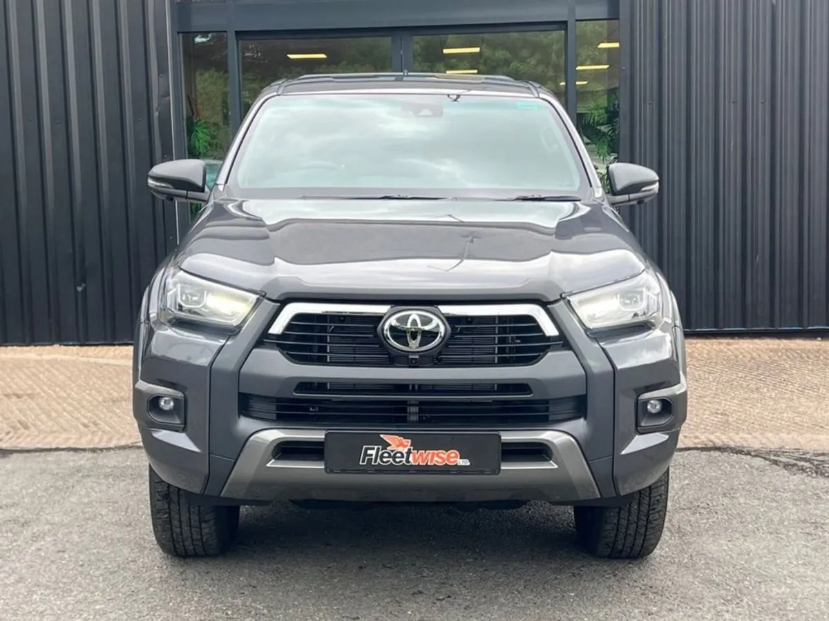 Toyota HiLux 2.8 Auto 201 BHP - Image 2
