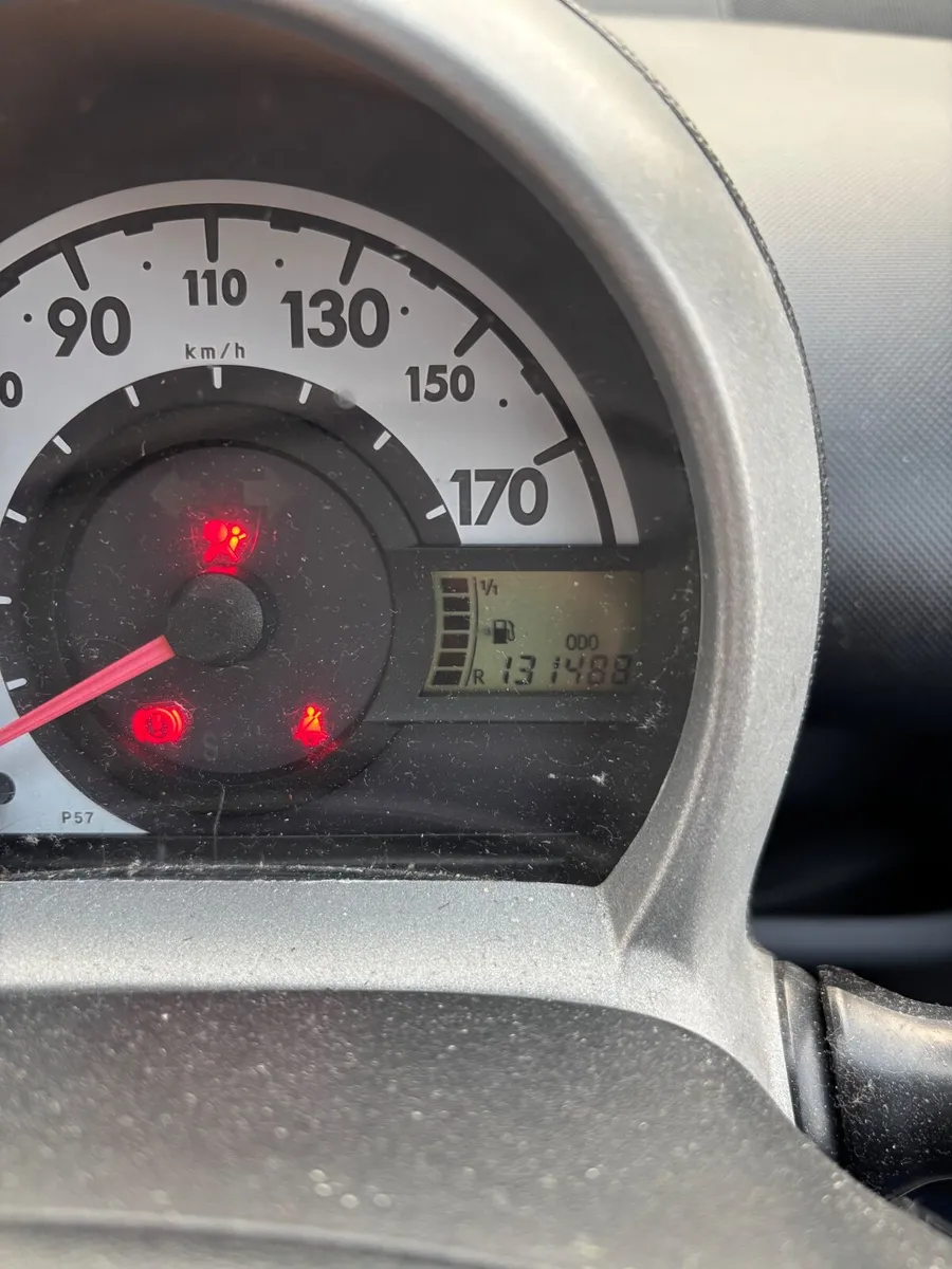 Toyota Aygo 2007 - Image 2