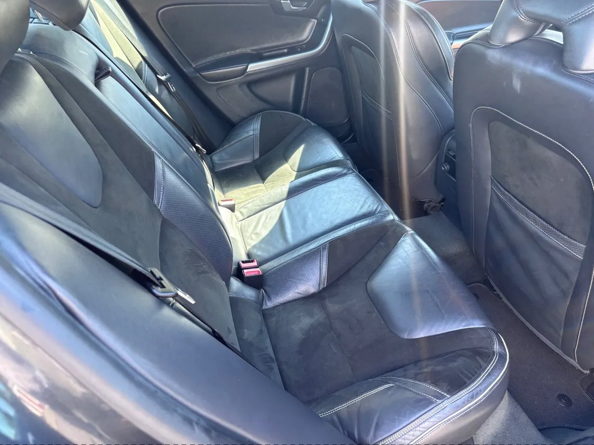 Volvo S60 D4 diesel - Image 2