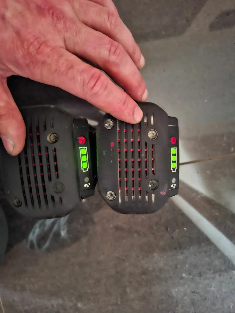 BOSCH 36V SDS DRILL - Image 3