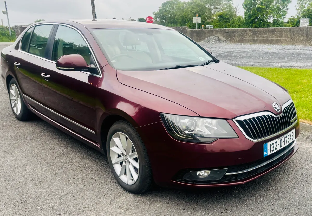 2013 SKODA SUBERB 1.6 TDI IMMACULATE - Image 4