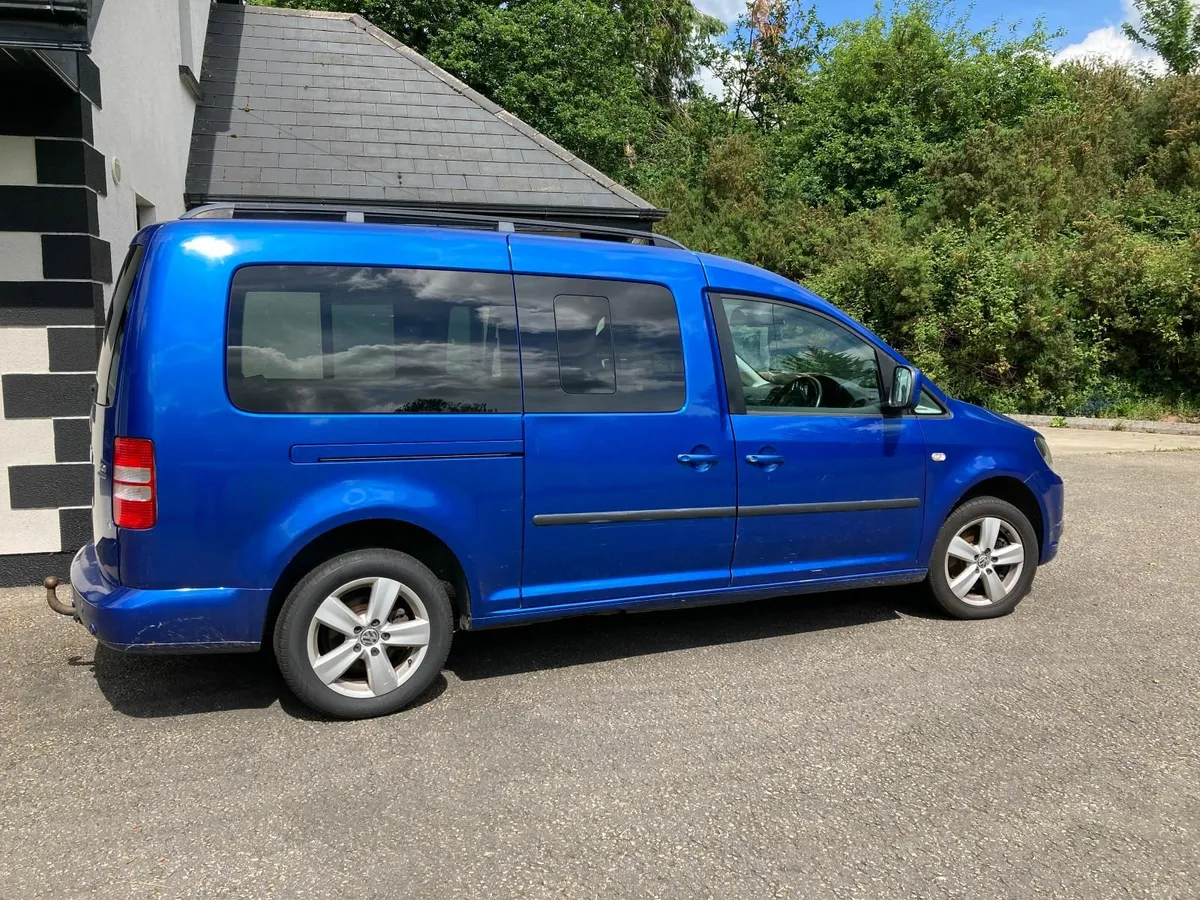 Volkswagen Caddy 2011 - Image 3