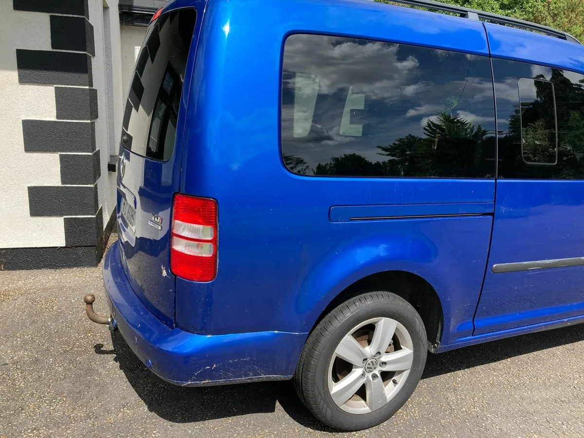 Volkswagen Caddy 2011 - Image 4