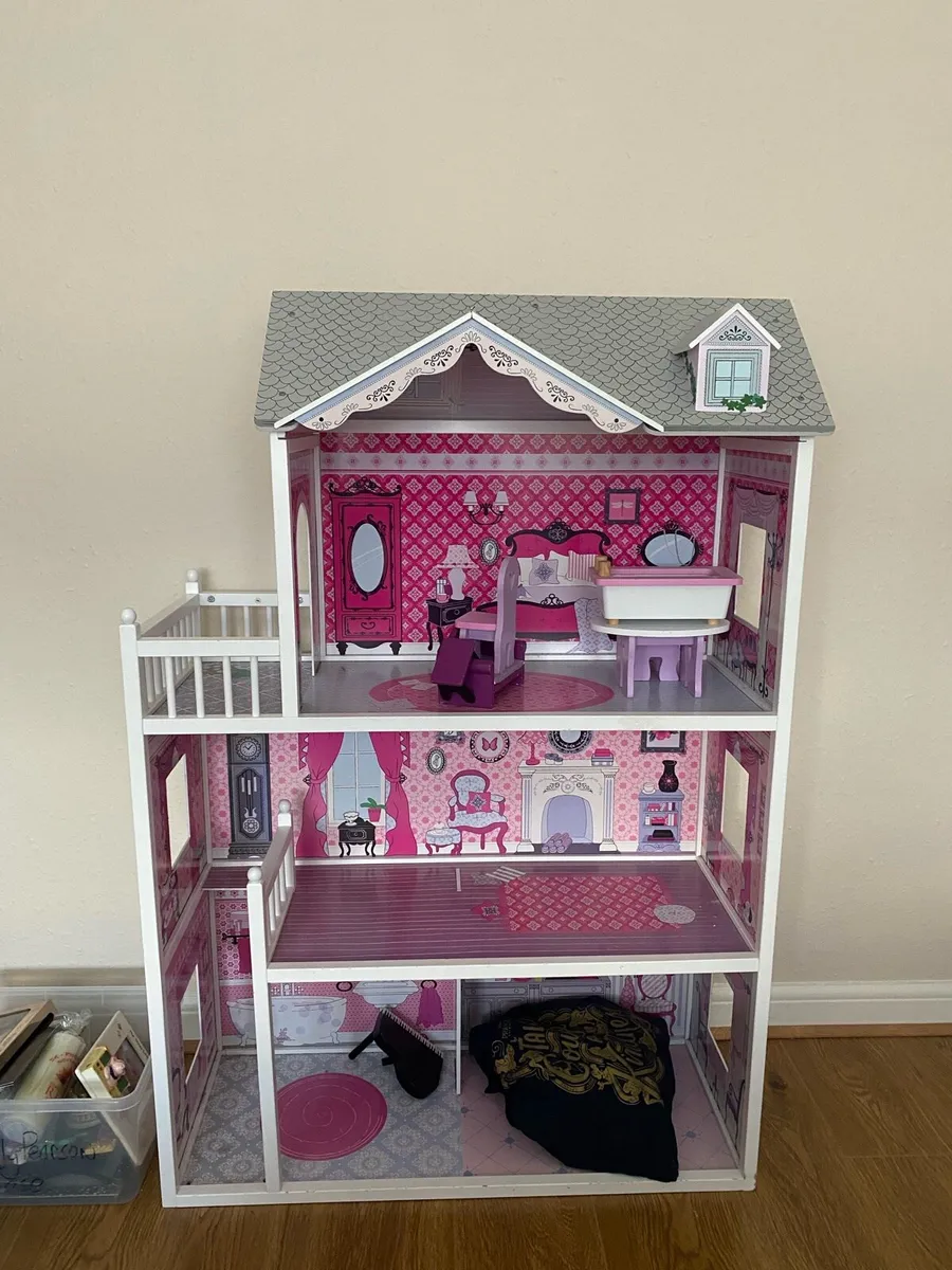 Dolls house - Image 3