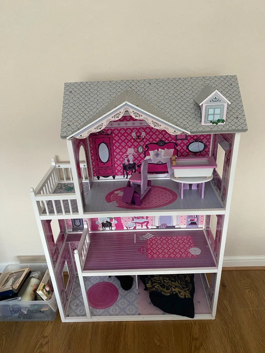 Dolls house - Image 4