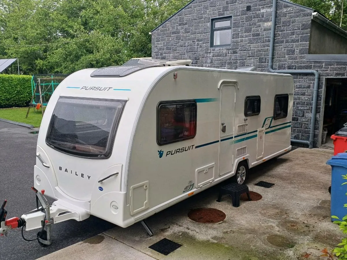 Caravan - Image 1