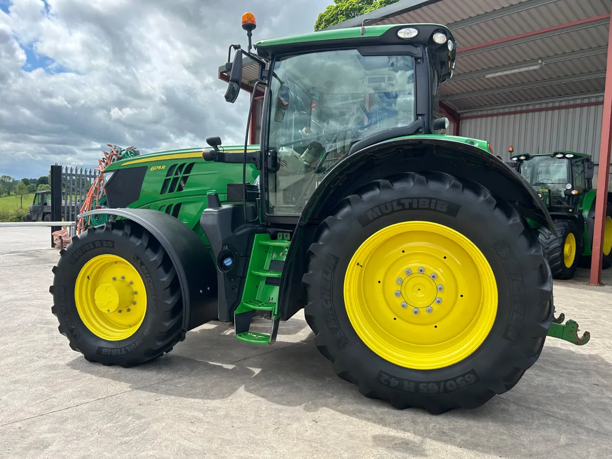 John Deere 175R - Image 2
