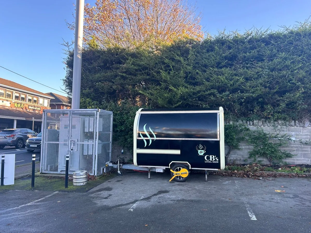 Mobile coffee /food cabin - Image 3