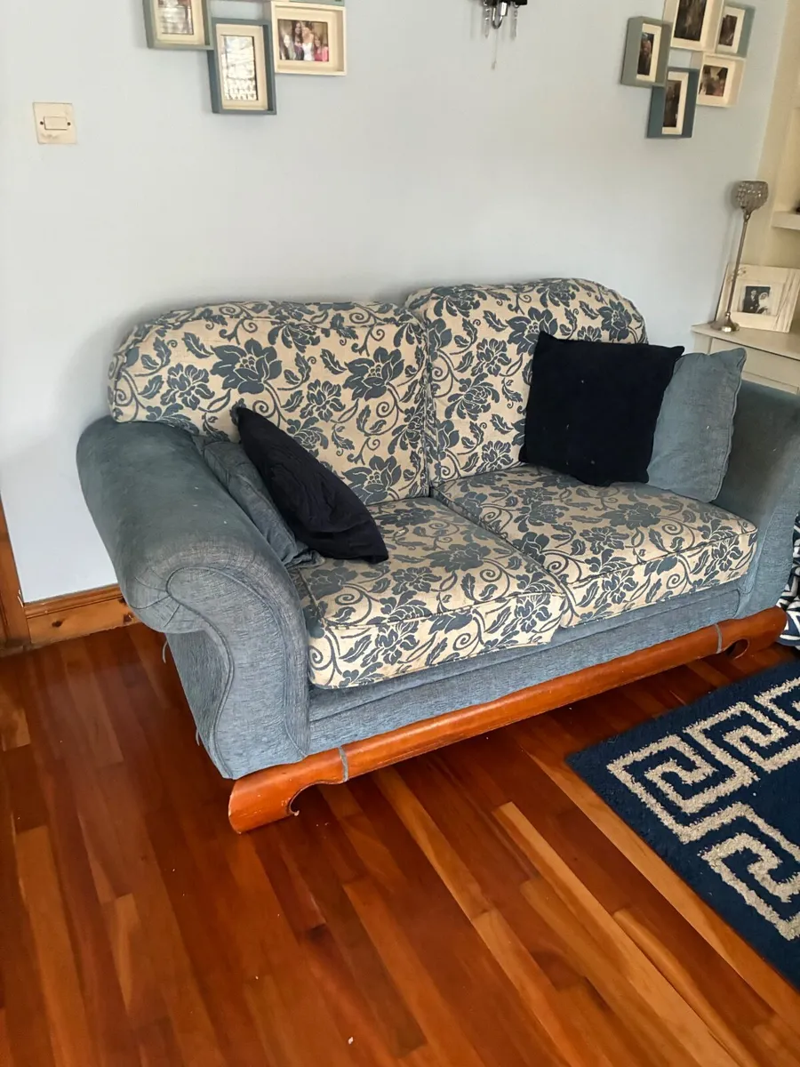 Sofa - Image 2