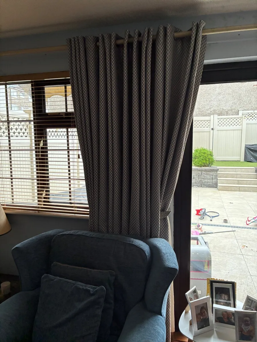 Sofa - Image 3