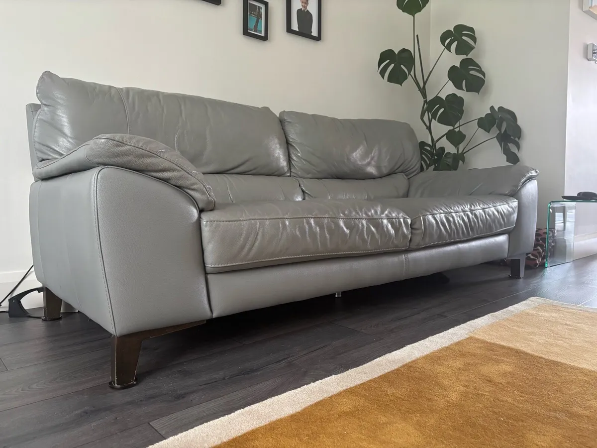 Sofa - Image 2