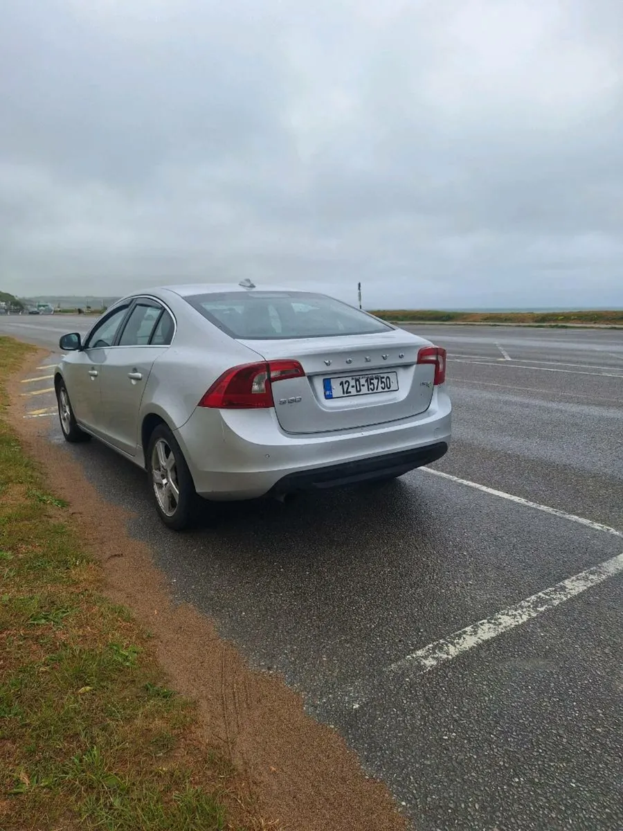 Volvo S60 2012 - Image 4