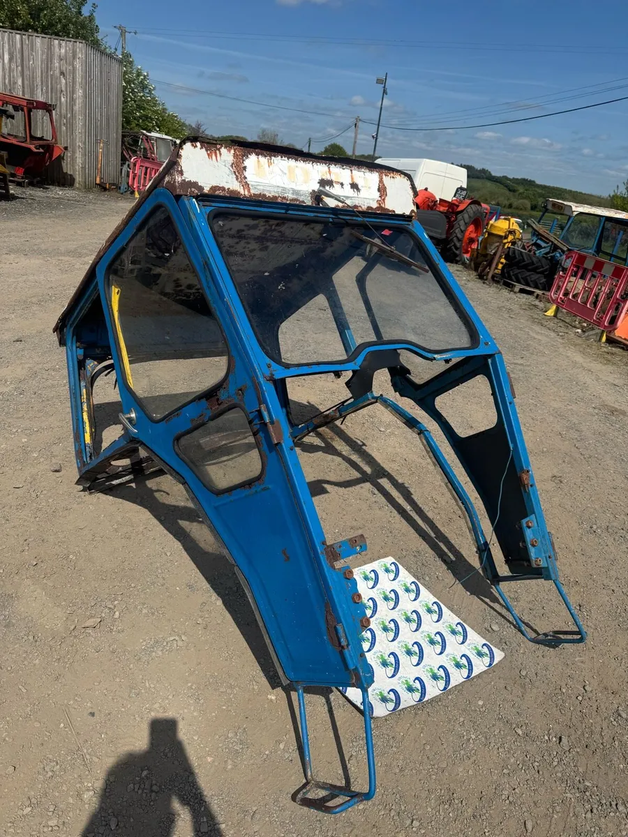 Ford 4000 5000 Fieco Safety Cab - Image 1