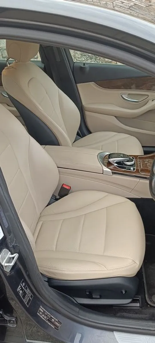 2016 Mercedes-Benz C-Class - Image 3
