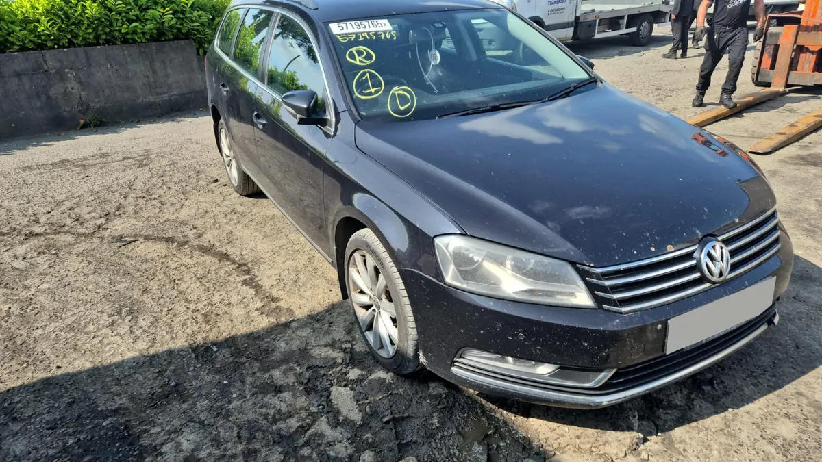 2013 VOLKSWAGEN PASSAT 2.0 TDI FOR BREAKING - Image 2