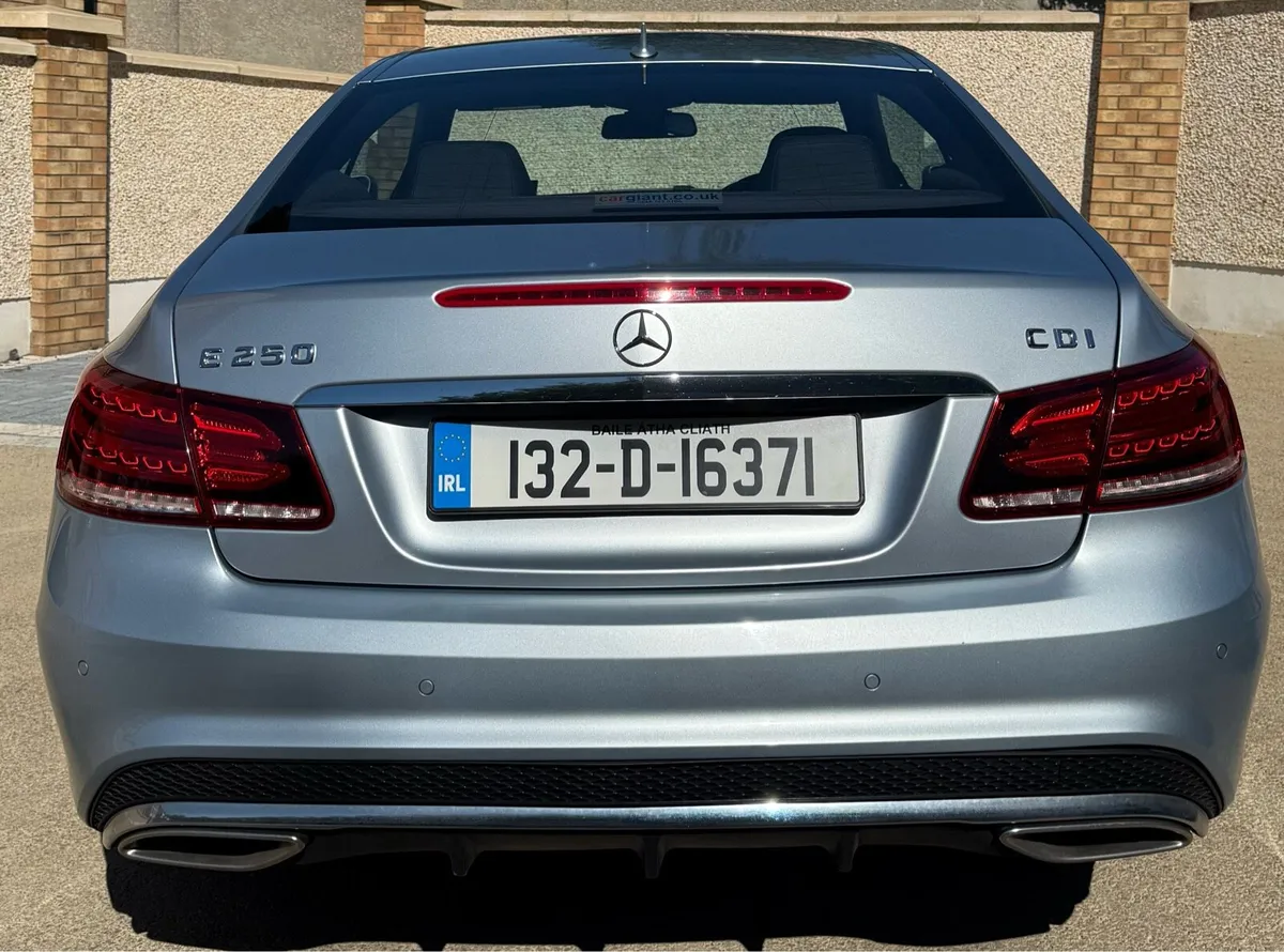Car - Image 3