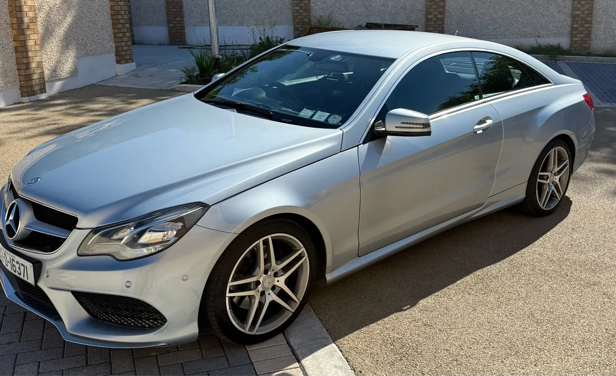 Car - Image 1