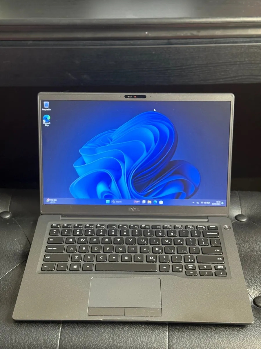 Dell Latitude 7400 Laptop i7/16GB/256SSD - Image 1
