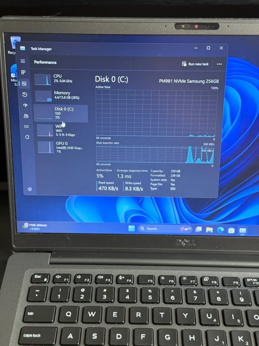 Dell Latitude 7400 Laptop i7/16GB/256SSD - Image 4