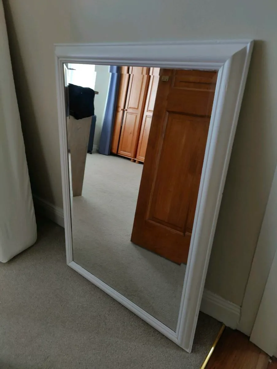Mirror - Image 2