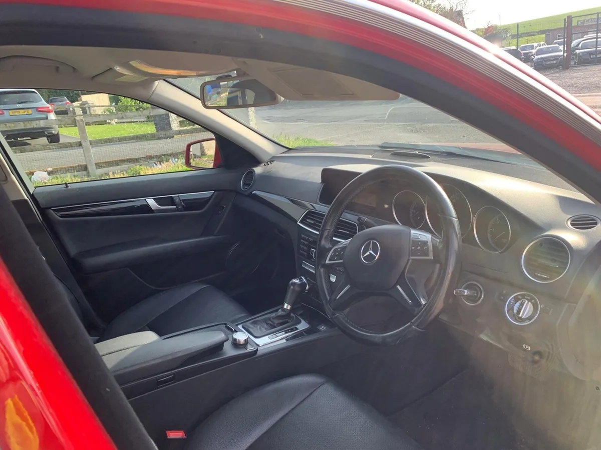 Mercedes-Benz C-Class 2012 - Image 2