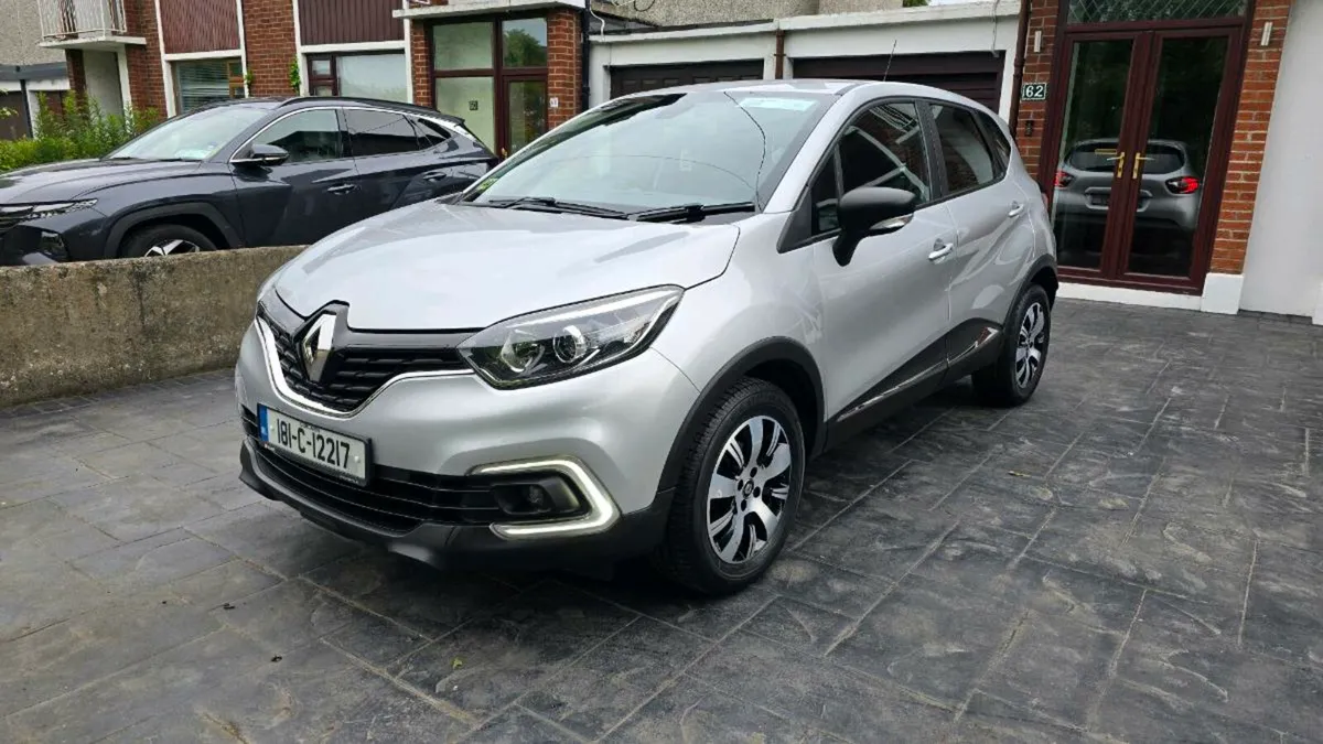 2018 Renault Captur EXPRESSION+ TCE 90 - Image 1